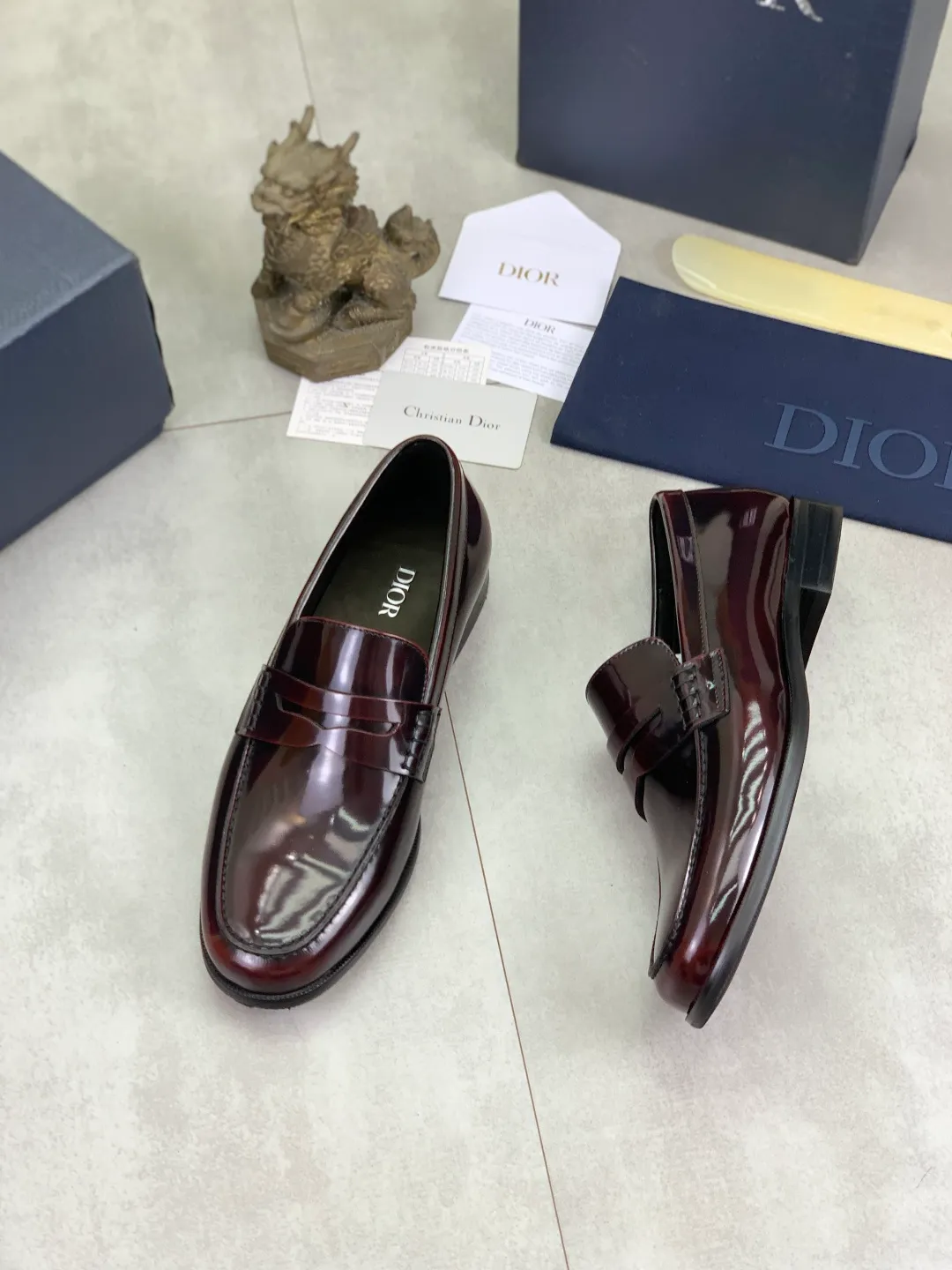 Men's men's shoes 💰P560 new style 💰high version 💎💎💎Dior original version! Top Italian purchasing agent! Men's business casual leather shoes, original imported open-edge beaded calfskin upper, ultimate texture, gentlemanly style, imported water-dyed cowhide inside, top-quality original Italian rubber outsole, first-class workmanship, top quality! Size: 39-44 (45 customized) 3️⃣ colors available
